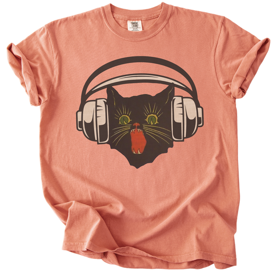 Retro Scaredy Headphones Cat Tee