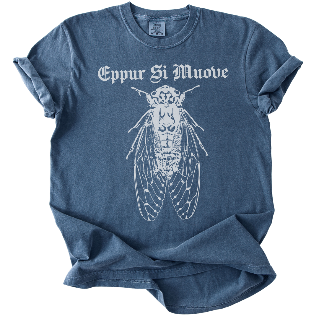 Eppur Si Muove Tee