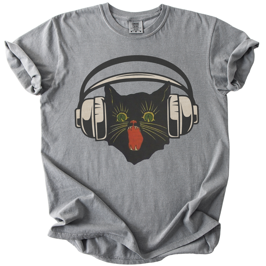 Retro Scaredy Headphones Cat Tee