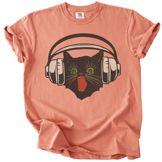 Retro Scaredy Headphones Cat Tee - The Rogue Petal Co. - T-Shirt