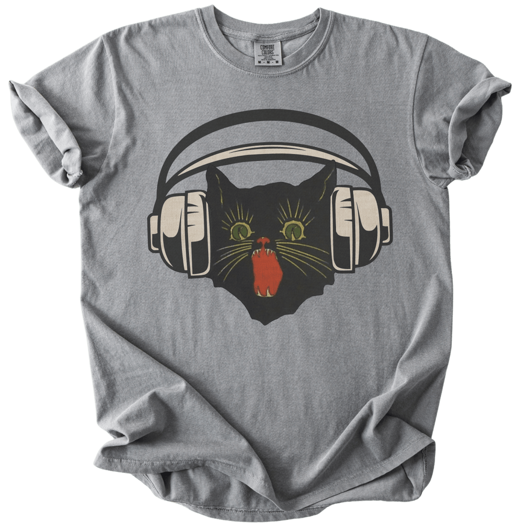 Retro Scaredy Headphones Cat Tee - The Rogue Petal Co. - T-Shirt